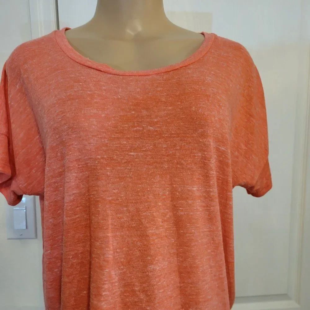 OLD NAVY SHORT SLEEVE WOMEN'S T-SHIRT - Picture 12 of 16